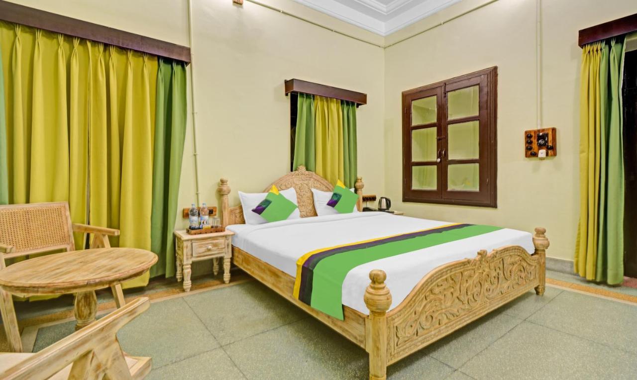 Treebo The Regal House, Near Fateh Sagar Lake Udaipur Ngoại thất bức ảnh